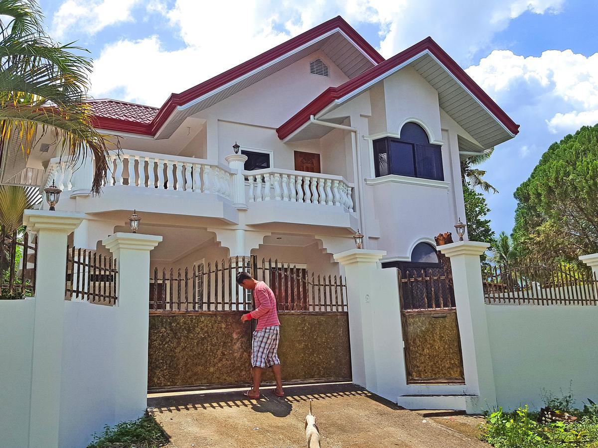 Sofias House Rental Tagbilaran City Exterior photo